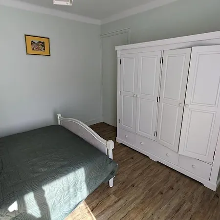 Vila La Pinede Espéraza